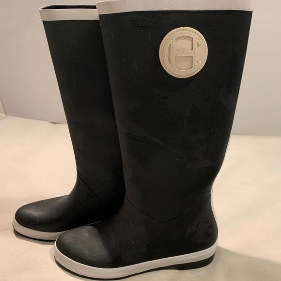 Women’s Black with White Trim Cole Haan Rubber Boots Size 7, Like New​​ - Picture 3 of 7